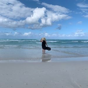 Meet your Posher, Titi